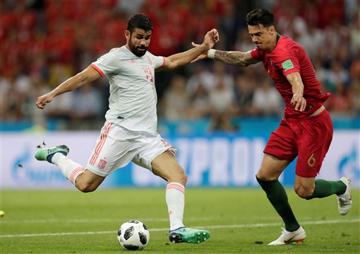澳超半场：双方破门乏术，西悉尼流浪者暂0-0悉尼FC